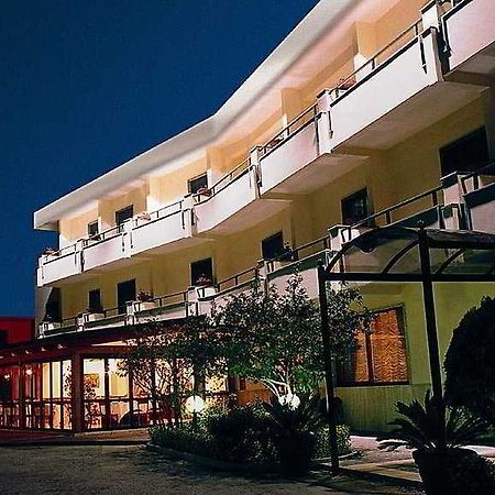 Hotel Solfatara Pozzuoli Exterior photo